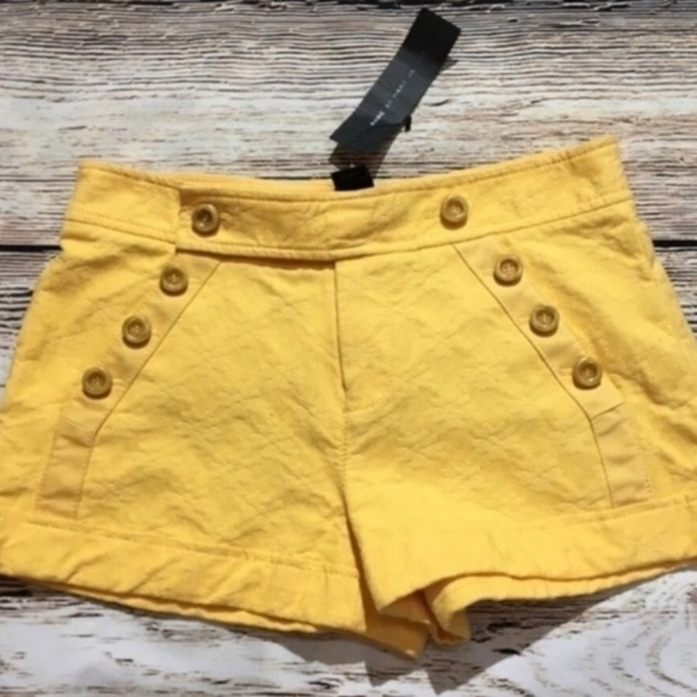 Marc by Marc Jacobs Women's Sailor Shorts Vibrant Yellow, Size 2  Button Front
